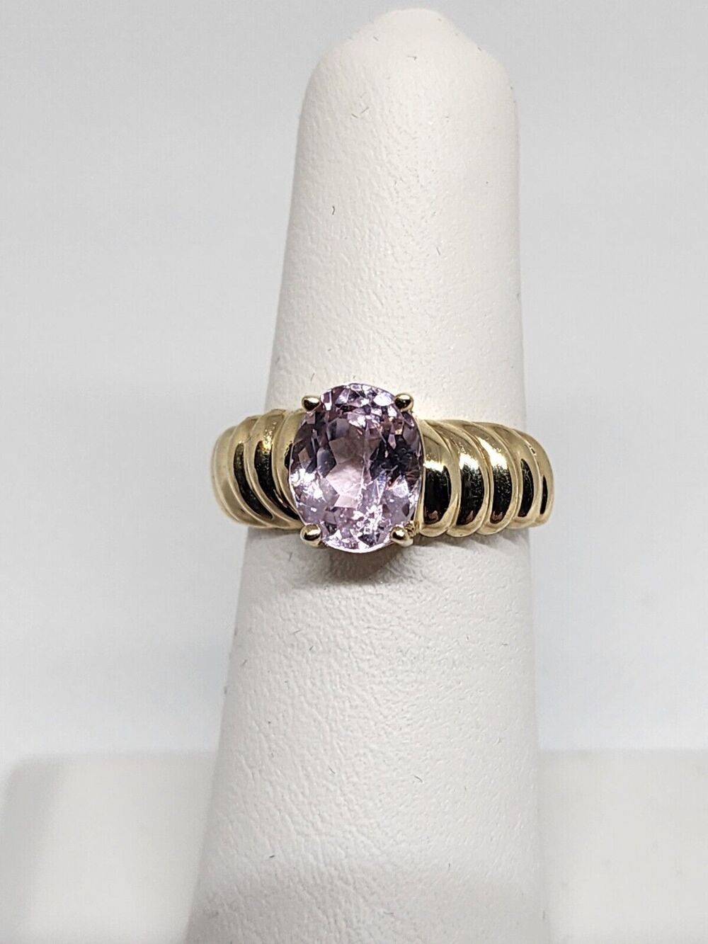 10K Yellow Gold & Morganite Ring Size 5